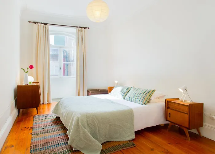 Charming Historic 31 Janeiro Street *